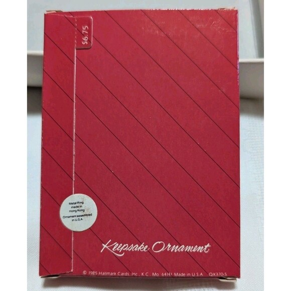 HALLMARK 1985 OUR FIRST CHRISTMAS TOGETHER ACRYCLIC ORNAMENT - Picture 2 of 2